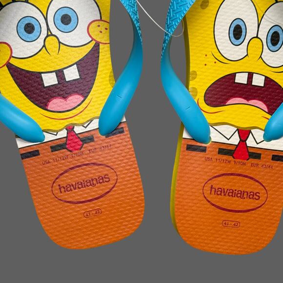 Havaianas SpongeBob Flip Flops Yellow M9/10 W11/12 NWT - Picture 3 of 5